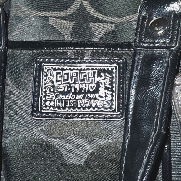 Coach Poppy Signature Tote Bag Purse - Picture 5 of 16